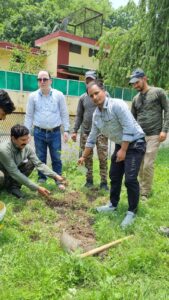 हरेला पर्व पर खनन विभाग हरिद्वार ने चलाया खनन क्षेत्रो में सघन वृक्षारोपण अभियान